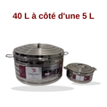 Boîte isotherme inox TACSAM 40 L fermée à côté d'une 5 L fermée, photo réelle détourée sur fond blanc